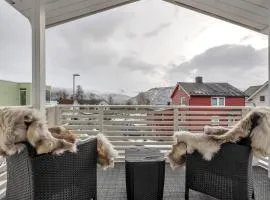 Northstay - The Arctic Pearl, Central House with 4 bedrooms and 2 bathrooms