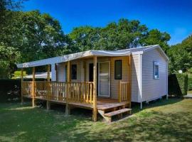 Camping 4 étoiles - Parc aquatique - eeiagf, hotel v destinaci Damgan