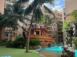 Atlantis Condo BB