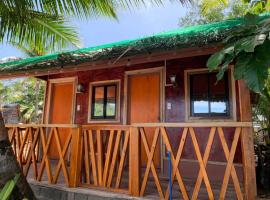 UHHA Inn, hotel com banheiras de hidromassagem em Locaroc