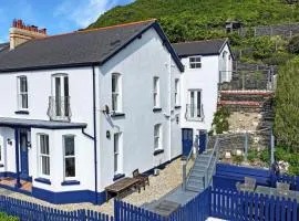 Seacroft 5 bedrooms all ensuite sleeps 10