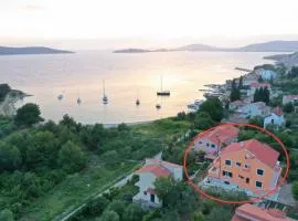 Apartments Delfin