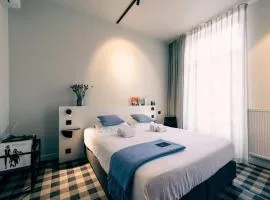 Charming Studio Retreat for Two in Central Ghent