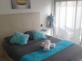 Love Room Glamour、トランブレ・アン・フランスのラブホテル