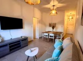 Moderno, lujoso y centrico departamento av belgrano 3 habitaciones y 3 baños - Bonavista Rentals