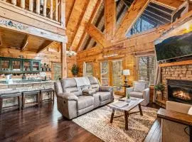 Near Dollywood with Pool Table-Hot Tub-Fire Pit-Game Room