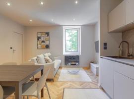 Superbe appartement, deux chambres, St-Didier, hotel in Saint-Didier-au-Mont-dʼOr