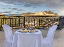 Diamantina Falls Boutique Hotel & Spa