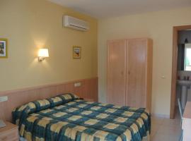 Hotel Rosaleda, hotel v destinaci Fondarella