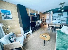MyHome - Le 44 ! Beau T2 plein centre Val Claret, skis aux pieds, 4 pax