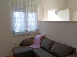 apartma pika 2, alojamento com cozinha em Nova Gorica