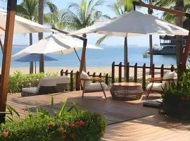 Residencia en Kovay Gardens con Jacuzzi privado