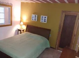 Villa Bottaro - chalé amarelo