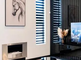 Phoenix Home