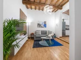 Martin's Home - Spacious 60 sqm apartment in Modena historic center ideal for families and business stays