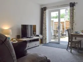 Shepley Mews