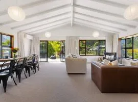 Peakview Lodge Wanaka