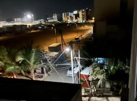 Tropicali ⁿᵉᵃʳ ⁿᵍᵒʳ ᵇᵉᵃᶜʰ ᵃⁿᵈ ⁱˢˡᵃⁿᵈ, отель в городе Дакар