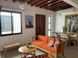 Centro histórico cerca del mar