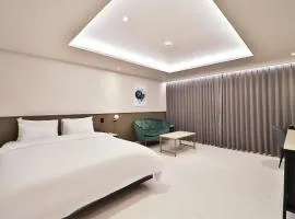 Ulsan Grand Gem