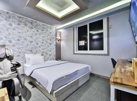 Gumi Indong Hotel Comma, Hotel in Gumi