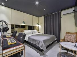 Cheongju Abella Hotel, hótel í Cheongju