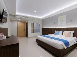 Sans Hotel Rumah Kita Daan Mogot by RedDoorz