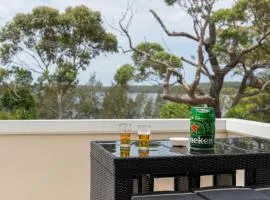 Swan Lake View House