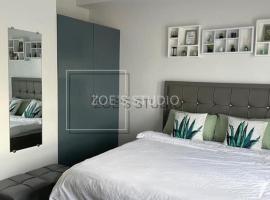 Zoe Studio Mesavirre, ξενοδοχείο στο Μπακολόντ