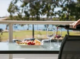 Lazy Days by Stay Noosa