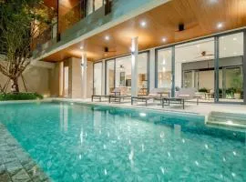 Modern Tropical Pool Villa - Saiyuan