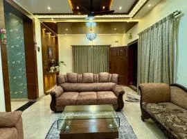 Ultra Luxurious 4 Floor Villa