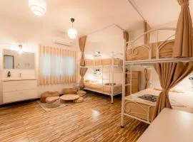 Blessings Home & Café