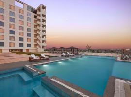 Doubletree By Hilton Varanasi, hotel di Varanasi