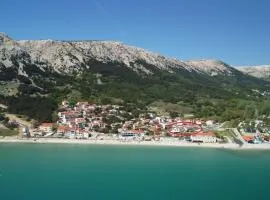 Apartments Zarok Beach Holiday