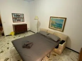 La Milonga 2 - AFFITO CAMERE - Habitacion - Baño y Cocina Compartida