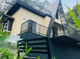 Zerahs Villa - Independent Villa, Athirappilly