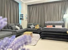 Holiday Getaways - Riverine Diamond