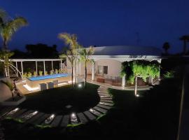 Villa Lidia - Piscina Privata By Cala Salento, hotel v destinaci Torre Lapillo