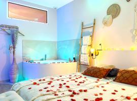 The Pearl - Jacuzzi - Cinéma - Patio - Parking, hôtel au Havre