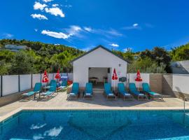 Apartments Villa Niko, Hotel in Trogir