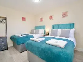 Kings Rest Villa - Free Parking & Netflix, WiFi, Walk to Coventry City Centre