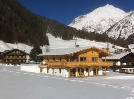 Großglockner Goldried Chalet, hotel in Kals am Großglockner