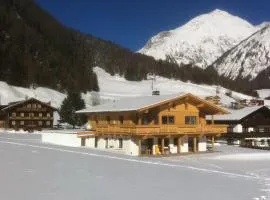Großglockner Goldried Chalet