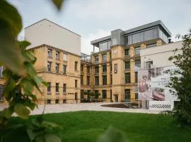 fabrik studio apartments