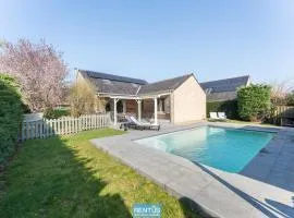 Villa T’Uzetje – villa with pool in Oostduinkerke