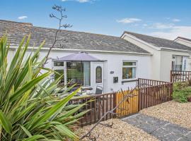 2 Bed in Mullion Cove 36430, hotel v destinaci Mullion