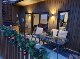 Pond Beach Oak residence, hotel v destinaci Harristown