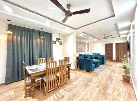 Kasauli Vista - A Luxury Resort - Swimming Pool, căn hộ ở Kasauli