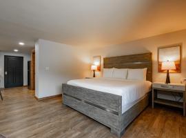 Cove Creek Lodge 101 Poolside Executive King Suite, viešbutis mieste Oklandas